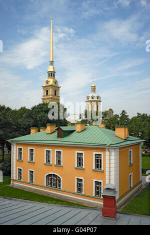 Wachhaus und Kathedrale von Peter und Paul Festung St. Petersburg Stockfoto