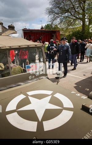 Großbritannien, England, Yorkshire, Haworth 40er Jahre Wochenende, amerikanische Armee Jeep "Big Malc" im oberen Parkplatz Stockfoto