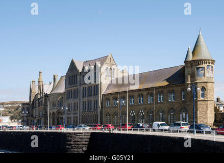 Der Old College Gebäude der University of Wales am Meer. Erbaut 1870, gotische Gestaltung des J.P.Seddon. Aberystwyth Wales UK Stockfoto