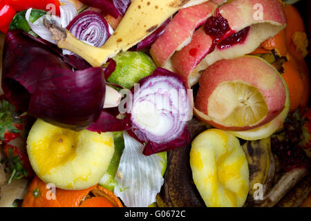 Obst und Gemüse peelings Stockfoto