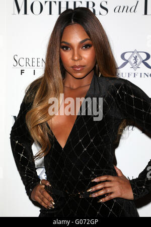 West Hollywood, CA, USA. 28. April 2016. 28. April 2016 - West Hollywood, Kalifornien - Ashanti. "Mütter und Töchter" Los Angeles Premiere im The London statt. Bildnachweis: Sammi/AdMedia © Sammi/AdMedia/ZUMA Draht/Alamy Live-Nachrichten Stockfoto