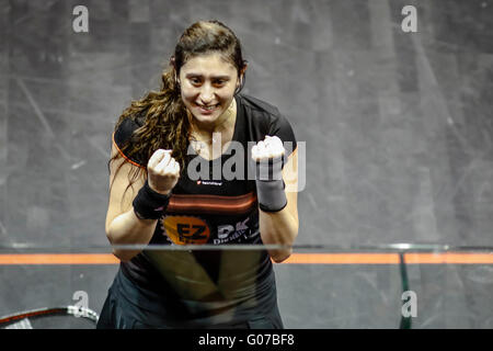 Kuala Lumpur, Malaysia. 30. April 2016. Ägyptens Nour El Sherbini gewinnt der Womens World Championships 2016 Squash in Kuala Lumpur, Malaysia. Bildnachweis: Danny Chan/Alamy Live-Nachrichten. Stockfoto