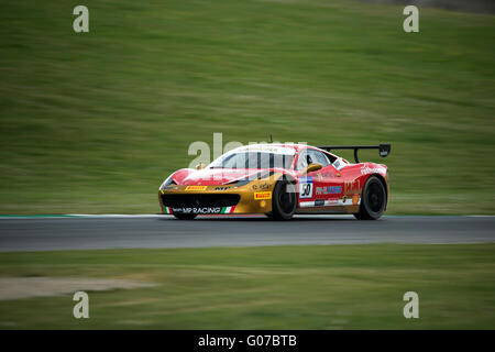 Rennen in Mugello Track, Italien. 30. April 2016. David Gostner, Ferrari 458 Evo, nimmt Teil an der Pirelli-Trophy der Ferrari Challenge Mugello. Er wird Dritten beenden. Leonardo Papera/Alamy Live-Nachrichten Stockfoto