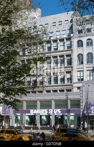 Babies R, die US am Union Square, New York Store Stockfoto