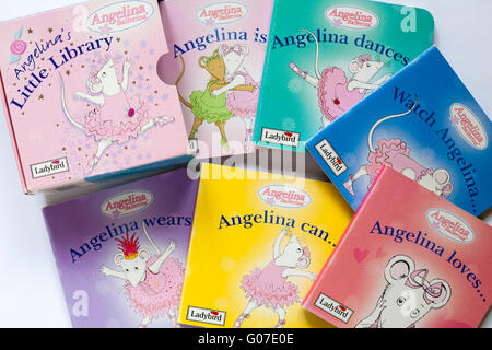 Angelina Angelina Ballerina's kleine Bibliothek Bücher von Marienkäfer, Watch Angelina Angelina, Angelina kann Angelina Tänze Angelina Angelina liebt trägt Stockfoto