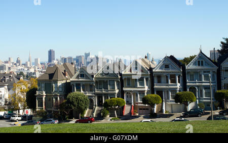 Die Painted Ladies von Alamo Square in San Francisco, Vereinigte Staaten Stockfoto