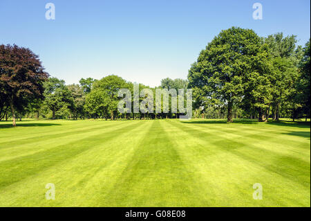 Golfplatz Schloss Myllendonk in den Sonnenschein unde Stockfoto