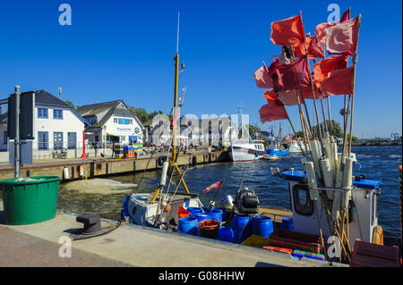 Angelboote/Fischerboote in den Hafen auf der Insel Vitte Stockfoto