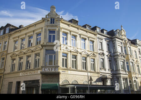 Häuserzeile im Süden von Bonn, Deutschland Stockfoto