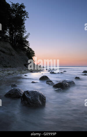 Sonnenuntergang am Strand von stoney Stockfoto