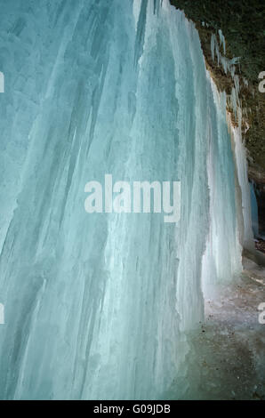 Eiszapfen in den Eistobel Stockfoto