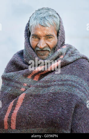 Porträt des Mannes im Dorf Chandelao, Rajasthan Stockfoto