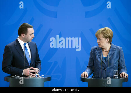 Pressekonferenz zwischen Merkel und Garibashvili. Stockfoto