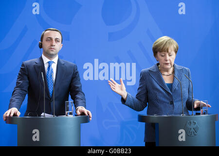 Pressekonferenz zwischen Merkel und Garibashvili. Stockfoto