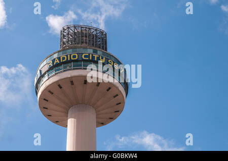 Turm der St. Johns oder Leuchtfeuer. Das Haus von Radio City im Stadtzentrum von Liverpool. Merseyside. Nordwestengland. Stockfoto