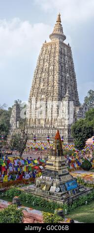 Wunderschön dekoriert Turm der buddhistischen Mahabodhi-Tempel-Komplex in Bihar Stockfoto