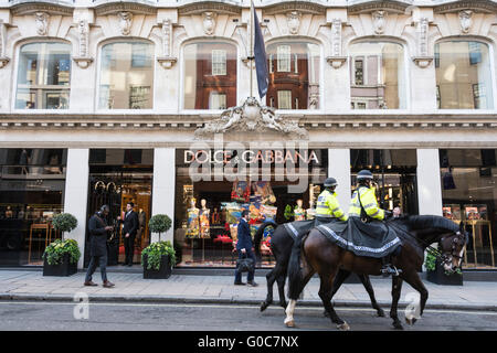 Die Dolce&Gabbana Store auf Old Bond Street, London, UK Stockfoto