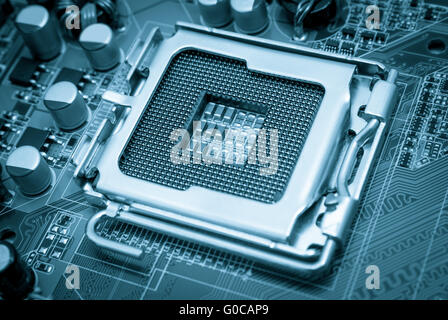 Leere CPU-Prozessorsockel am Motherboard getönt Stockfoto