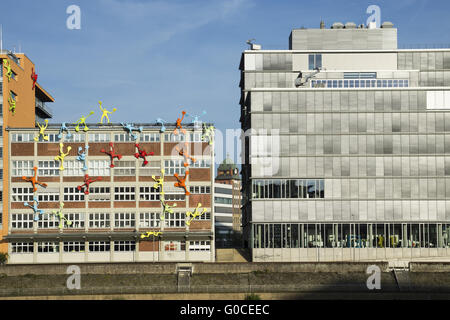 Gebäude an der Speditionsstrasse in der Mediahar Stockfoto