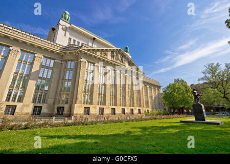 Kroatischen nationalen Staatsarchiv Gebäude in Zagreb Stockfoto