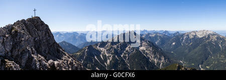 Panorama-Gipfel Mt Kreuzspitze Stockfoto