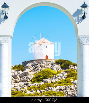 Natur-Landschaft mit Blick über mit Vorhängen Stockfoto