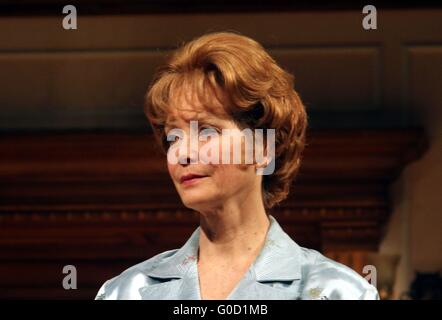 Alan Aykbourn "wie die anderen halben liebt" am Theatre Royal, Haymarket, London mit: Jenny Seagrove Where: London, Vereinigtes Königreich bei: 30. März 2016 Stockfoto