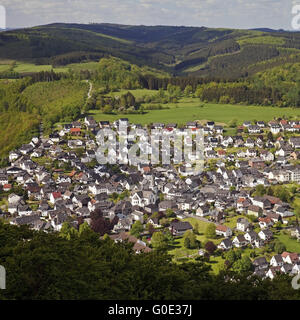 Blick vom Kueppel Turm auf Freienohl, Meschede Stockfoto