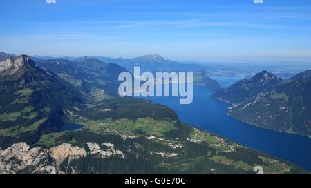 Lake Vierwaldstattersee und Fernsicht auf Seelis Stockfoto