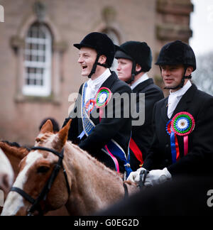 Berwick nach Tweed, England, 01 Mai 2016. Berwick nach Tweed, England, 01 Mai 2016. Berwick nach Tweed ist 407th der Grenzen Reiten. Die Prinzipien von Coldstream. Die Grenzen wurden durch das Scots vereinbart und Englisch in 1438.Riding der Grenzen wurde einem bürgerlichen Anlass, im Jahr 1609. Bildnachweis: Troy GB Bilder/Alamy Live News Stockfoto