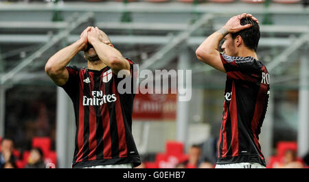 Mailand, Italien. am 1. Mai, 2016: Alex Rodrigo Dias da Costa (links) und Alessio Romagnoli sind enttäuscht, nachdem eine Chance verpassen, während die Serie A Fußballspiel zwischen AC Mailand und Frosinone Calcio Credit: Nicolò Campo/Alamy Live News Stockfoto