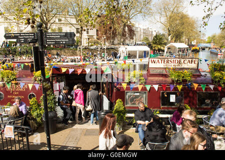 London, UK. 1. Mai 2016. Kanalboote versammeln sich an Klein-Venedig am Grand Union Canal zum Inland Waterways Association Kavalkade. Bildnachweis: Joe Dunckley/Alamy Live-Nachrichten Stockfoto