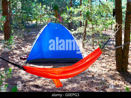 Campingplatz im Wald Stockfoto