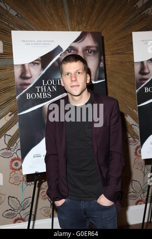 New Yorker Premiere von "Lauter als Bomben" im Crosby Street Hotel Featuring: JESSE EISENBERG wo: New York, New York, Vereinigte Staaten von Amerika bei: 30. März 2016 Stockfoto