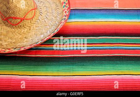 gestreifte Poncho Sarape Hintergrund Stockfoto
