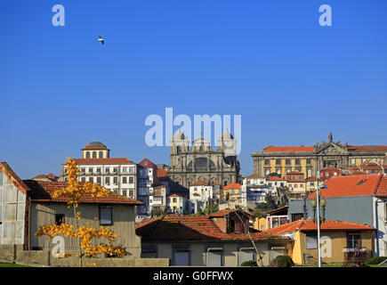 Kathedrale von Porto und Haus Dächer aus Sicht Stockfoto