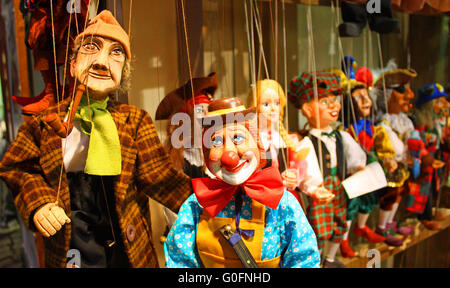 Traditionelle Puppen - Clown und Greis Stockfoto