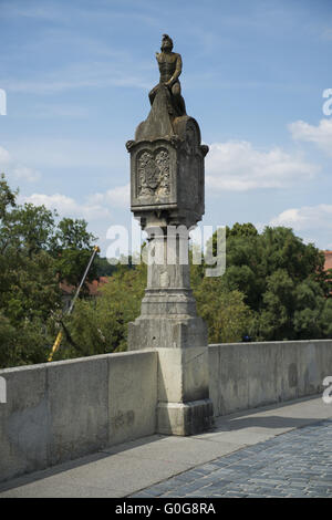 Steinerne Brücke in Regensburg Stockfoto