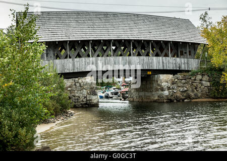 Überdachte Brücke Stockfoto