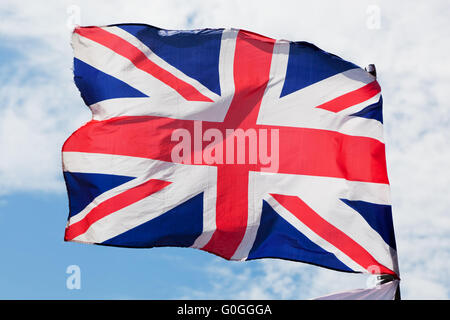 Der Union Jack, die Nationalflagge des Vereinigten Königreichs winken auf wind Stockfoto