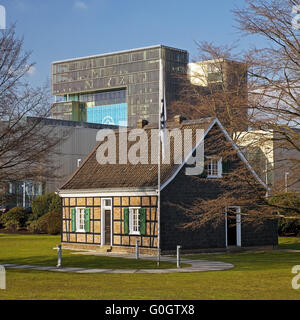 Orginal Firma Gebäude von Krupp und kooperieren ThyssenKrupp Hauptquartier Q1, Essen, Deutschland Stockfoto