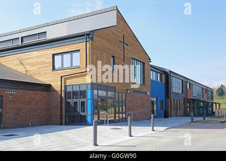 Tunstall Kirche England der Primärschule, in der Nähe von Sittingbourne, Kent, UK. Eine neue Schule in einen traditionellen architektonischen Stil gebaut. Stockfoto