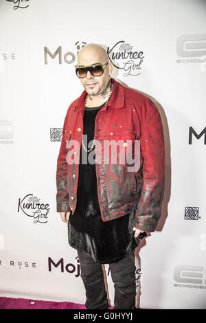 Dies sind Bilder von Amber Rose's 'Muva Moji"Emoji Start letzte Nacht in Dave & Busters Hollywood die Veranstaltung von Vlado Footwear Berühmtheitgäste gesponsert wurde sind Drakes Vater Dennis Graham, zu kurz, Mally Mall, Trinidad James, Musik-Manager Steve Lobel, Isaac Singleton von Pirates of the Caribbean und Deadpool, Lil Caine der Künstler (Sohn des Tyrin Turner aus Menace II Society) , Große Percy, Nigel Stargate und Baby Loc Featuring: mally mall wo: Los Angeles, California, Vereinigte Staaten von Amerika bei: 30. März 2016 Stockfoto