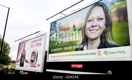 Nord-London, 2. Mai 2016 - London Bürgermeisterwahl Wahlplakat von den grünen auf einer Plakatwand am Turnpike Lane, North London für die bevorstehenden Bürgermeister von London Wahl am 5. kann 2016 Credit: Dinendra Haria/Alamy Live News Stockfoto