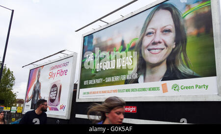 Nord-London, 2. Mai 2016 - London Bürgermeisterwahl Wahlplakat von den grünen auf einer Plakatwand am Turnpike Lane, North London für die bevorstehenden Bürgermeister von London Wahl am 5. kann 2016 Credit: Dinendra Haria/Alamy Live News Stockfoto