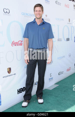 Burbank, CA, USA. 21. Februar 2016. 02 Mai 2016 - Burbank, Kalifornien - Ryan McBartland. Anreise für die 9. jährliche George Lopez Celebrity Golf Classic, George Lopez Foundation zugute gehalten an der Lakeside Golf Club. Bildnachweis: Birdie Thompson/AdMedia © Birdie Thompson/AdMedia/ZUMA Draht/Alamy Live-Nachrichten Stockfoto