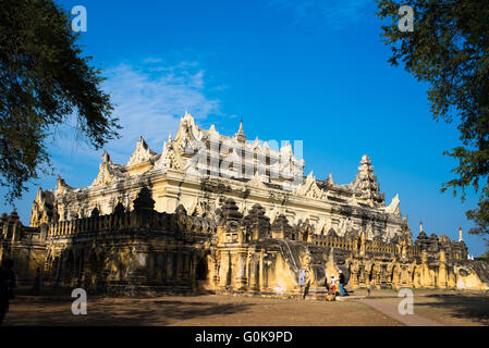 Maha Aung Mye Bon Zan Kloster in Mandalay, Myanmar Stockfoto