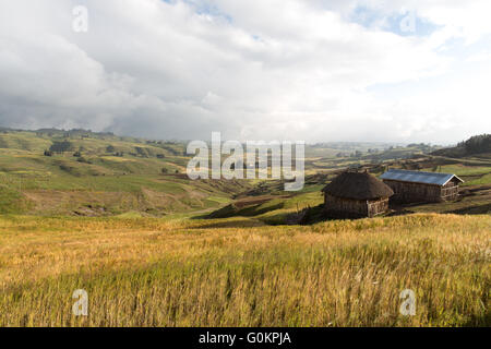 Furamariam Dorf, Debele, Amhara in Äthiopien, Oktober 2013: teilweise erodiert Hänge. Stockfoto