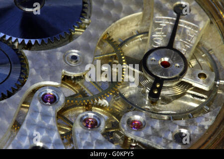 Innenleben eines Vintage Pocket Watch Stockfoto