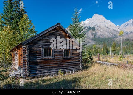 Deerlodge Cabin, ersten Aufsichtsrat Hütte von 1904, Yoho-Nationalpark, Provinz British Columbia, Kanada Stockfoto